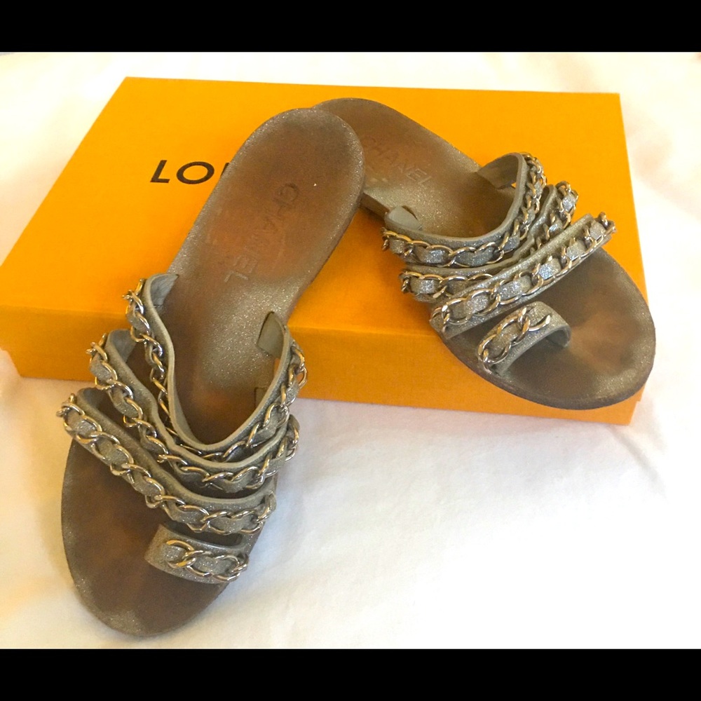 CHANEL Sandals